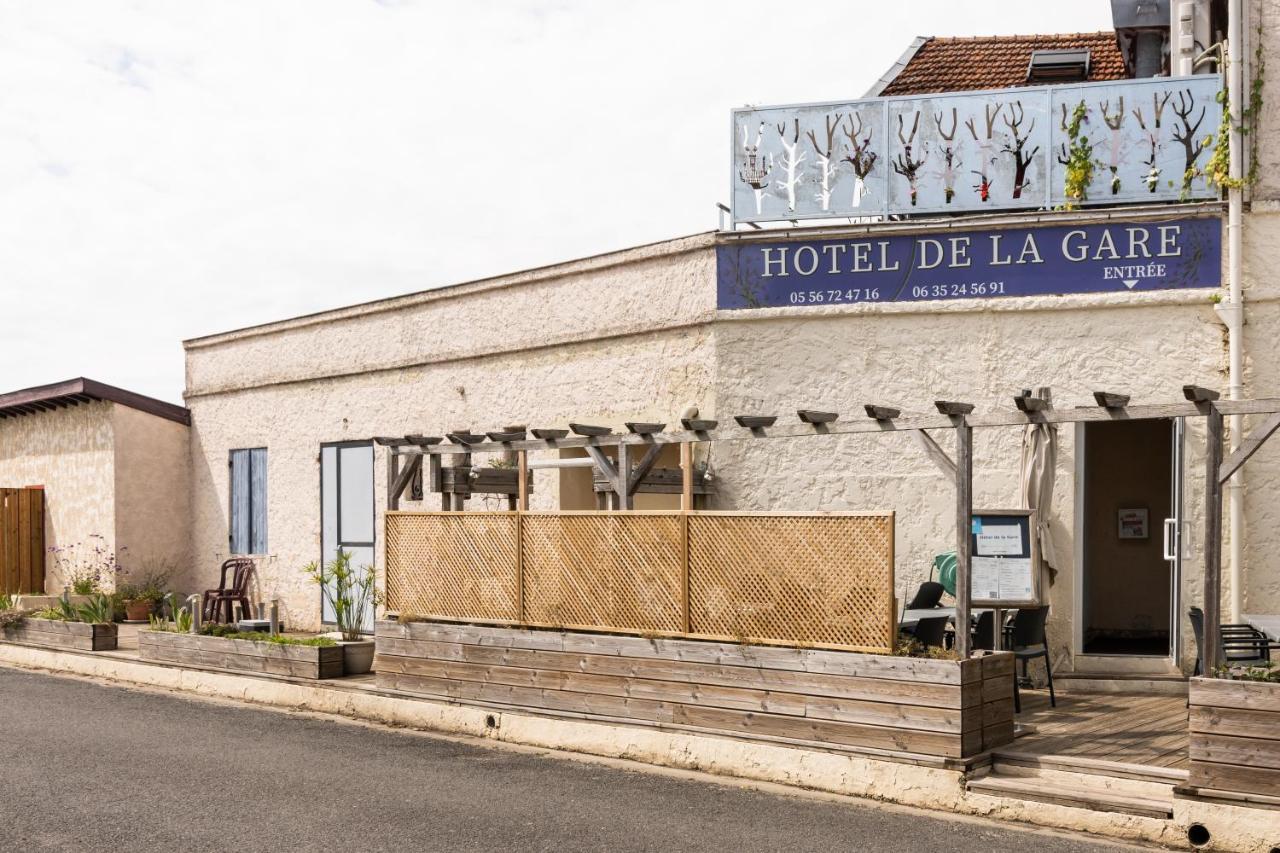 Hotel De La Gare Latresne 外观 照片